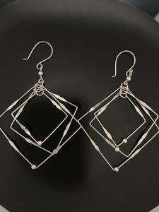 Aretes largos Cuadros de Plata .925